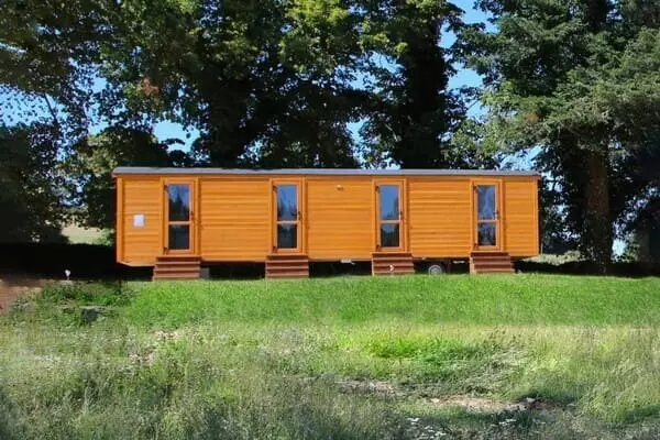 Hébergement insolite par Space Wood pour campings et gîtes.