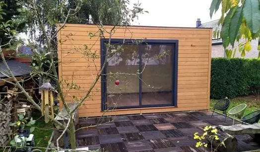Space Wood propose des bungalows en bois pour créer une extension, un studio ou un bureau dans votre jardin.